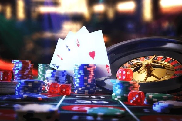 Giao diện 777vin trên điện thoại di động với các mục thể thao, slot và casino